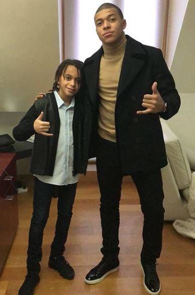 时尚杂志盘点十大最潮球星:拉莫斯姆巴佩在列