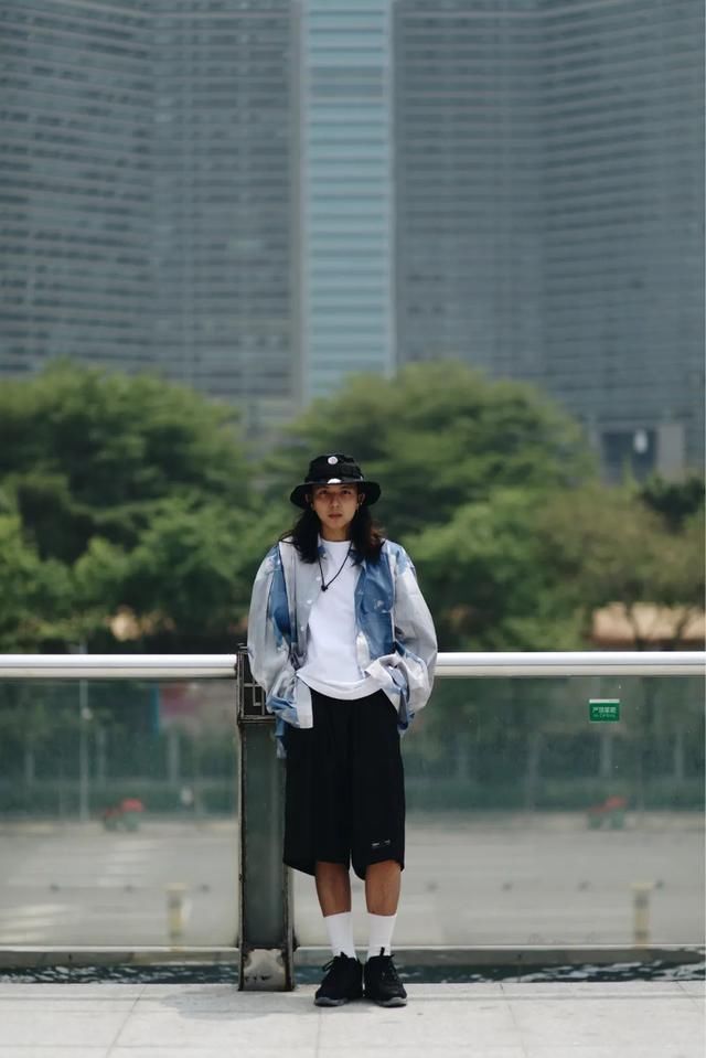  『衬衫』周五送鞋 | 这样穿衬衫，潮流直女都说好看