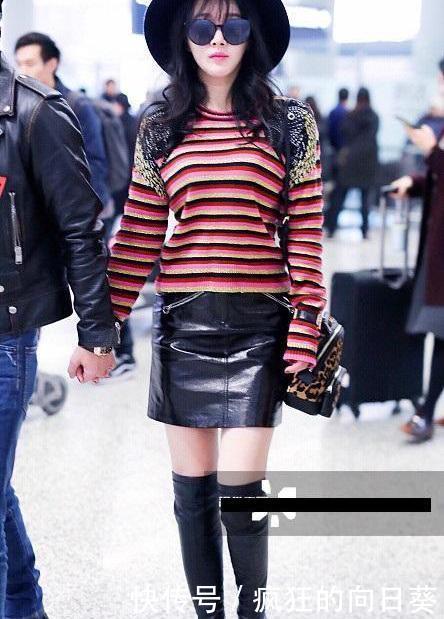 冉莹颖穿对鞋秀美腿！网友直呼：还以为邹市明带了一个网红呢