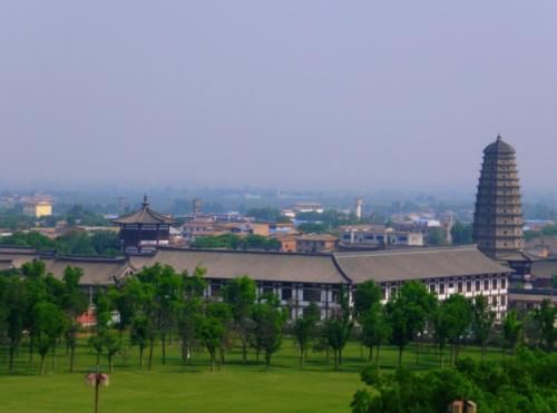 陕西最“神秘”的寺庙，藏有世界最大塔下地宫，出土国宝2000余件