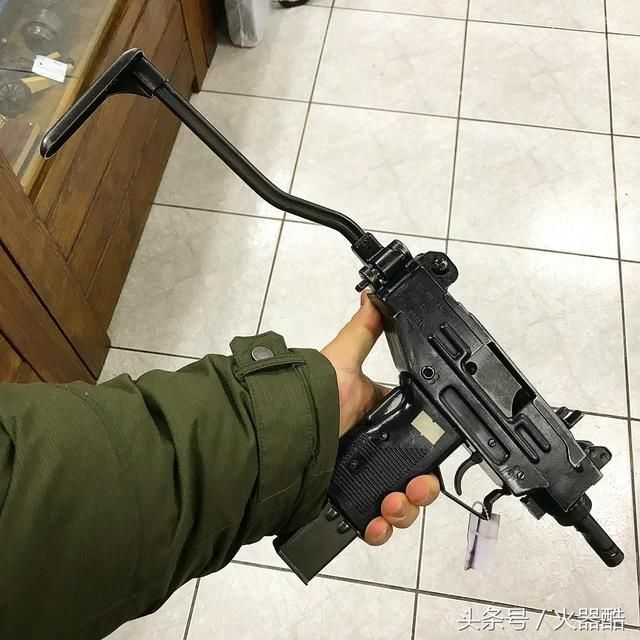 短粗紧的吃鸡武器-以色列IWI公司Micro UZI冲锋枪