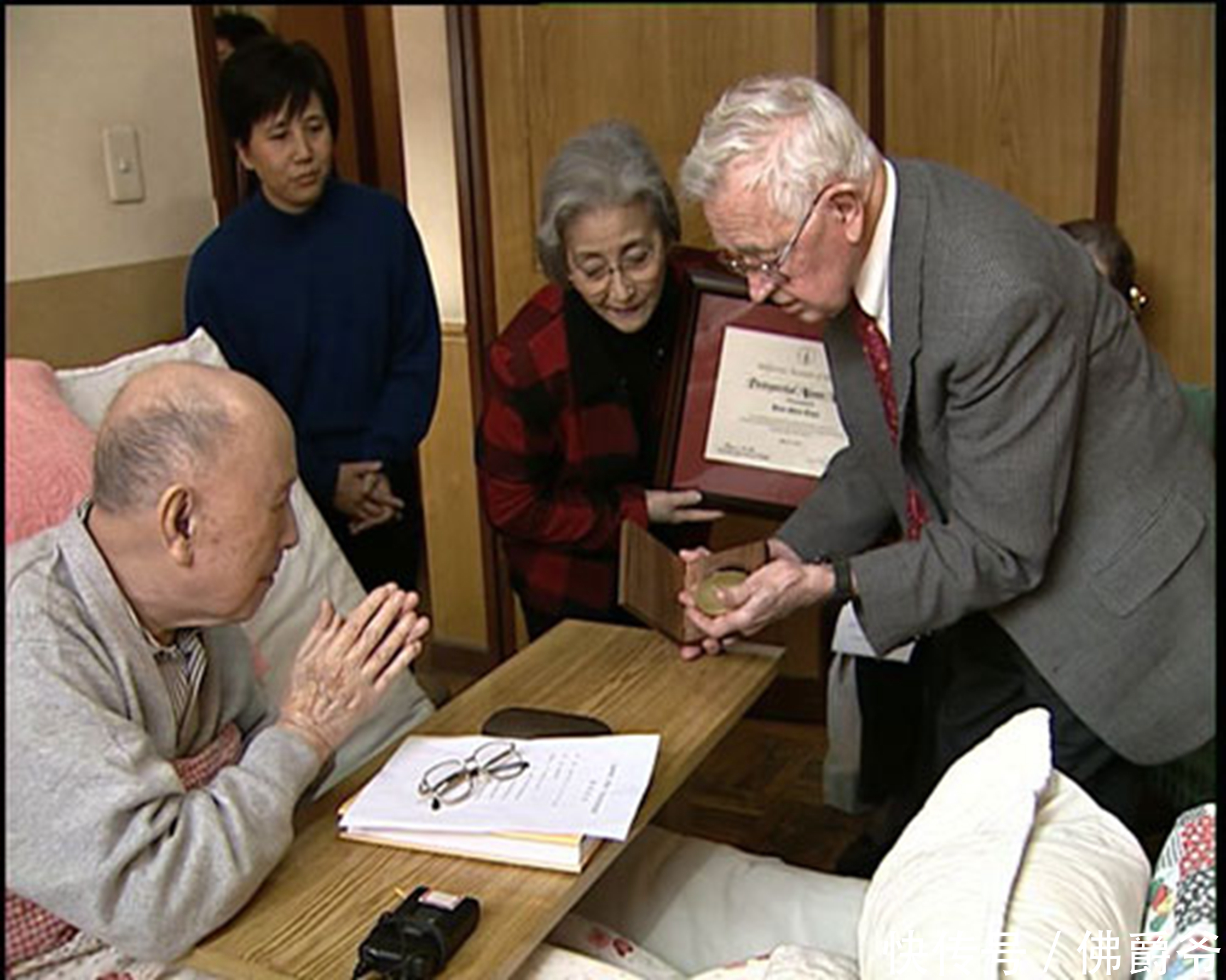 杨振宁和钱学森物理成就上面,谁更厉害一点?