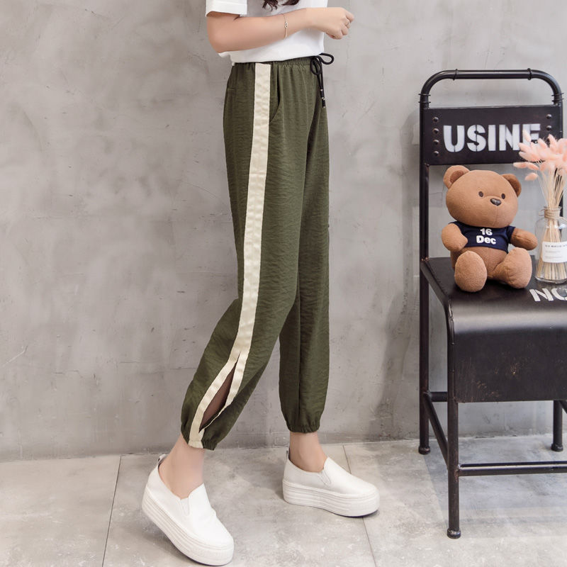 新发现一种女裤:叫“德芙裤”!比牛仔裤还舒适，最适合初秋穿