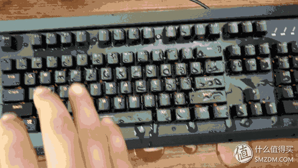 键盘脏了怎么办?拿去冲冲水!RAPOO 雷柏 V750防水背光机械键盘体验