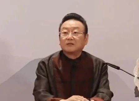  【大衣】不知蒋大师在加拿大是何身份，大衣哥问心无愧做农民