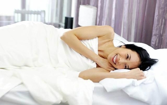  『易学』眼袋黑眼圈这样消除，简单易学，效果还好，若你还不会，不妨一试