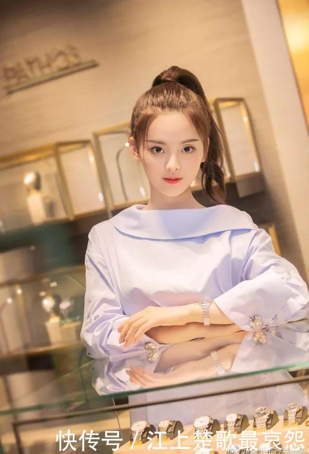 时髦办 ｜ 直男都爱杨超越？来看“锦鲤妹妹”的时尚穿搭