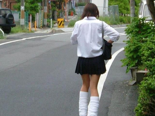 日本女生一年四季都在穿的袜子叫什么，为什么那么多人喜欢？