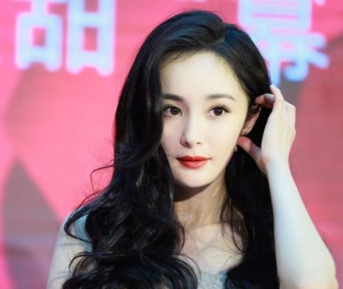 「气质」女孩们,你是什么脸型,就要搭什么发型?选对了,颜值气质都翻倍