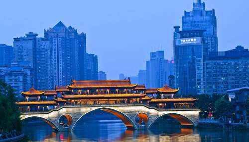 中国最幸福城市：GDP10年增长了1万亿，如今GDP比省内第二高万亿