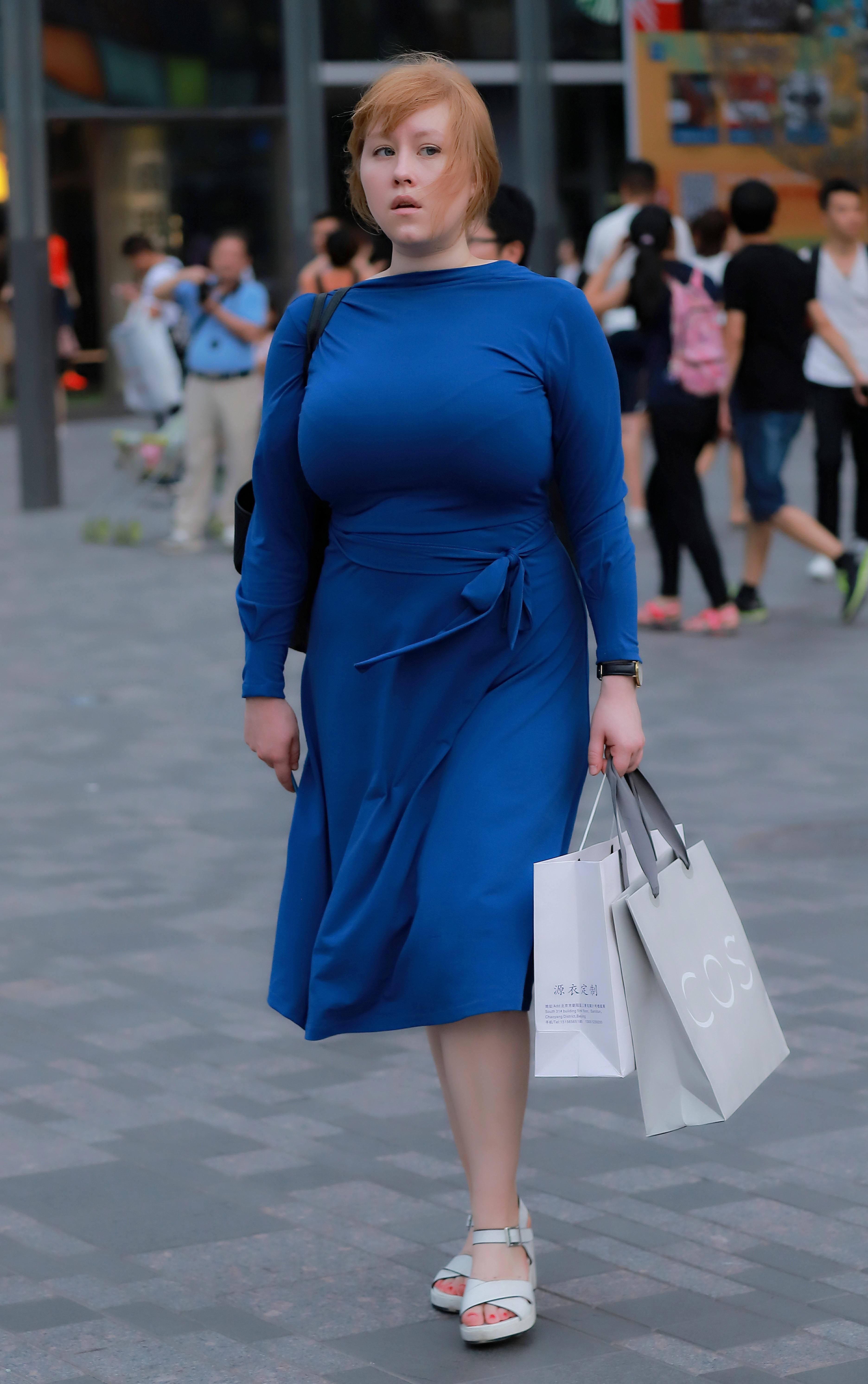 北京街拍:九位时尚又有韵味的小姐姐，你最欣赏哪一位?