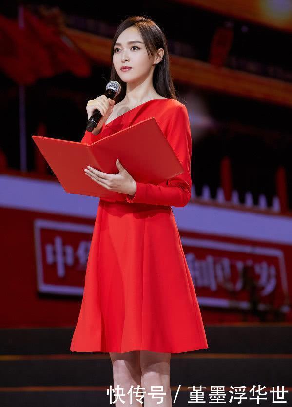 她身高172却穿37码鞋, 只因父母给她穿小鞋, 美貌和身高齐飞