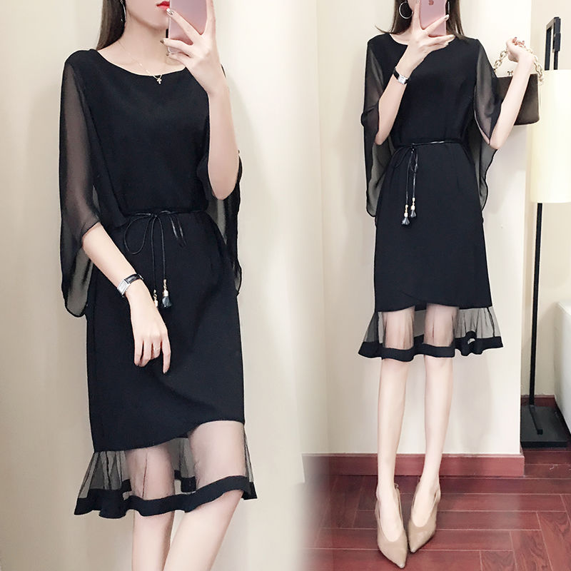 夏日里姐妹淘的各种轰趴聚会，穿上这件名媛连衣裙，让你闪耀全场