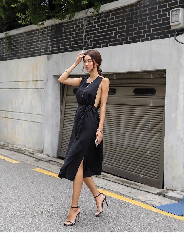 人像摄影：美女细腻的肌肤让画面看上去更加的清新