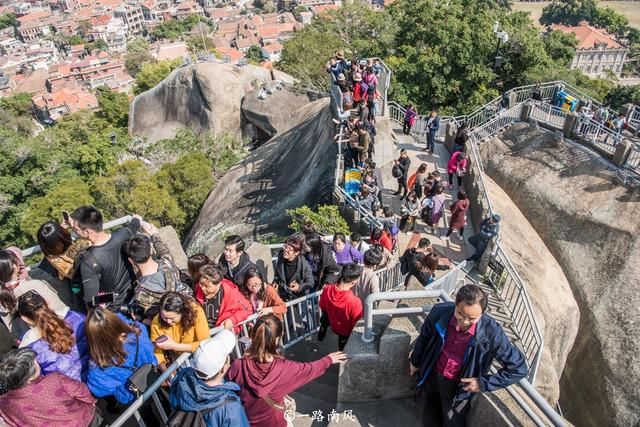 白鹿登陆福建,厦门鼓浪屿成空岛,看看台风前有多美