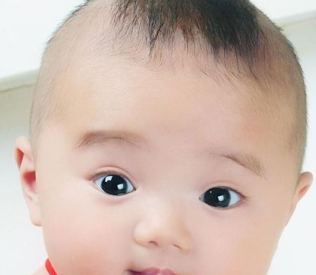  「宝宝」两岁宝宝脾气大，爸妈也管不住，该怎么应对
