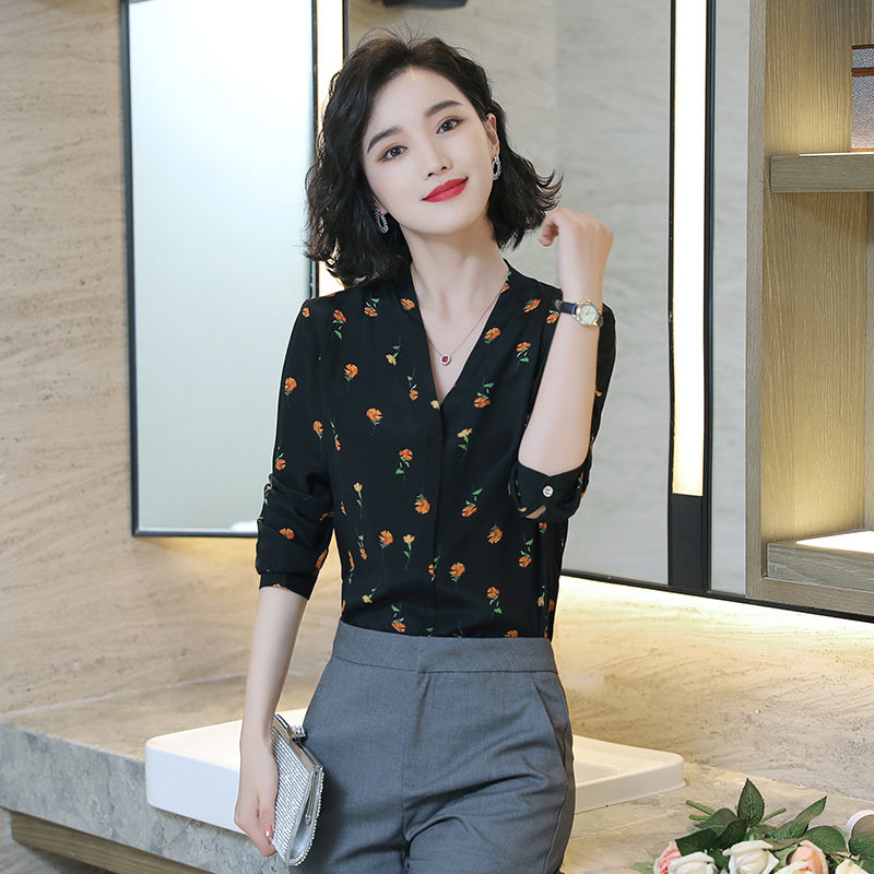 真丝连衣裙贵死了!说实话我买不起，但这几款看一眼都觉得值了