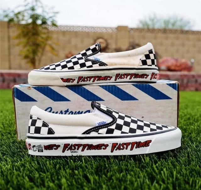  『出门』女神穿高跟鞋？VANS硬要“一脚蹬”，穿上脚给你率真洒脱的出门