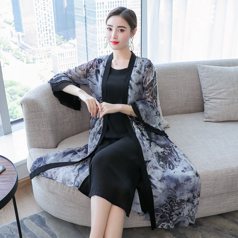 这8款小香风套装，是有点贵，但上身确实美嫩迷人，中秋穿美炸