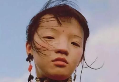  特别■伤害鼻子“特别猛”的3动作，自认为很舒服，难怪桃花运“绕道走”！