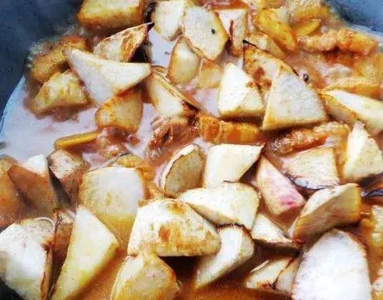  芋头：这菜比“泻药”还清肠，准时上厕所，便秘口臭全不见，体重悄悄降