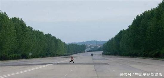  「高速」看完朝鲜的高速公路, 再看看缅甸的高速公路, 没有最宽