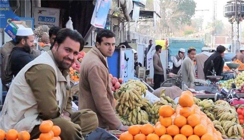 中国从巴铁买下万吨水果，解决当地水果滞销，越南求同等待遇