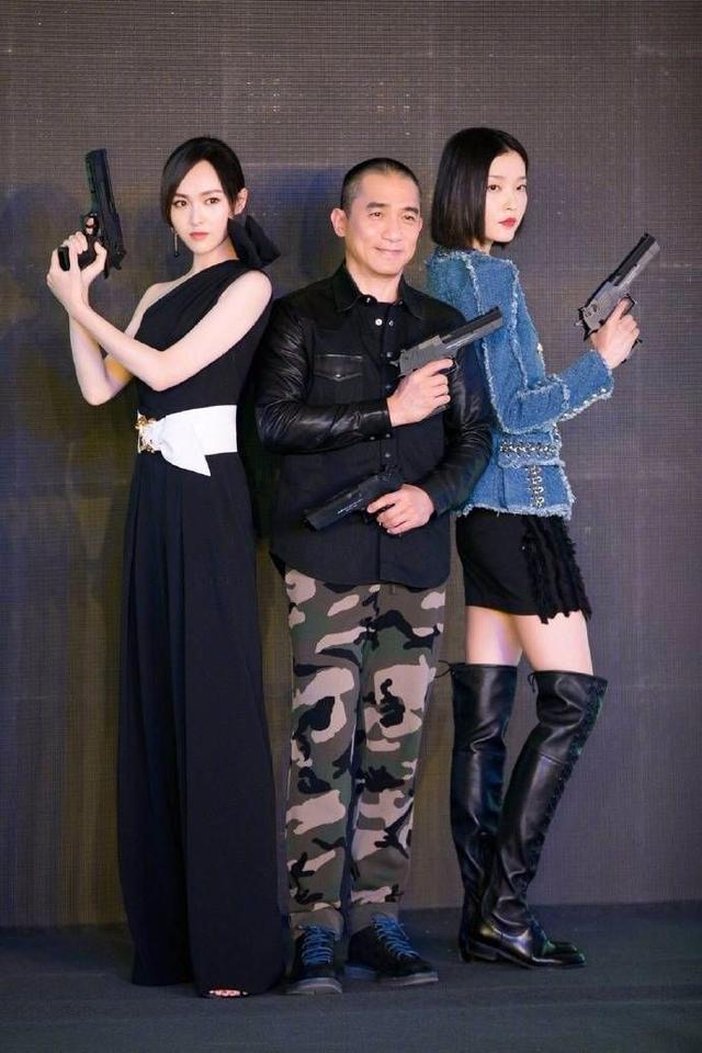 唐嫣又瘦了？“蚂蚁腰”惹人心疼，网友：还是好好吃饭吧！