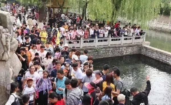 757万人次逛青岛！假期出游你花多少钱也统计出来了……“拖后腿