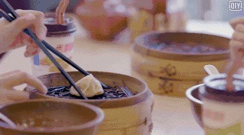 杨紫胖了瘦、瘦了胖无限循环，张一山对她的减肥史总结的很到位！