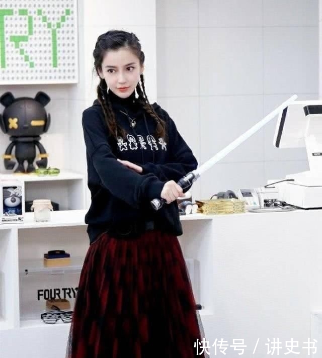  『单侧麻花辫』油头女生出门怎么办？快来学这4款时尚发型，帮你解决烦恼