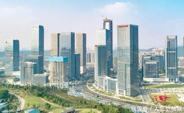  #南宁#云贵桂三大省会城市新城区对比，还是南宁新城区最高大上