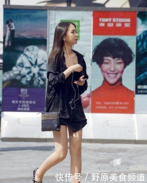  『精致』街拍小姐姐：迷人长裙，精致旗袍，女人味十足