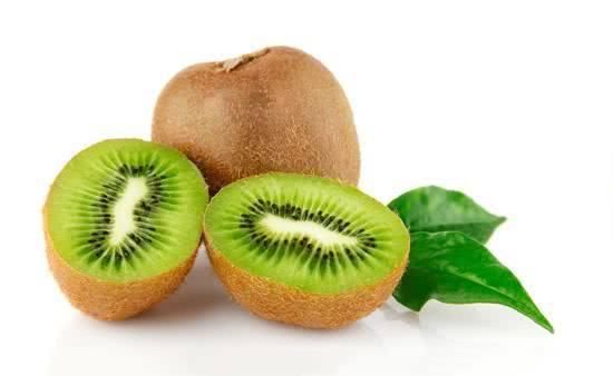 女人上了年纪想要脸上不长斑，多吃这些食物，最后一种好吃又不贵