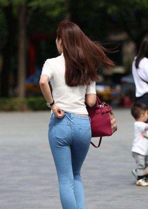 紧身裤可以穿出不一样的女人味, 穿起来分分钟有范到极点