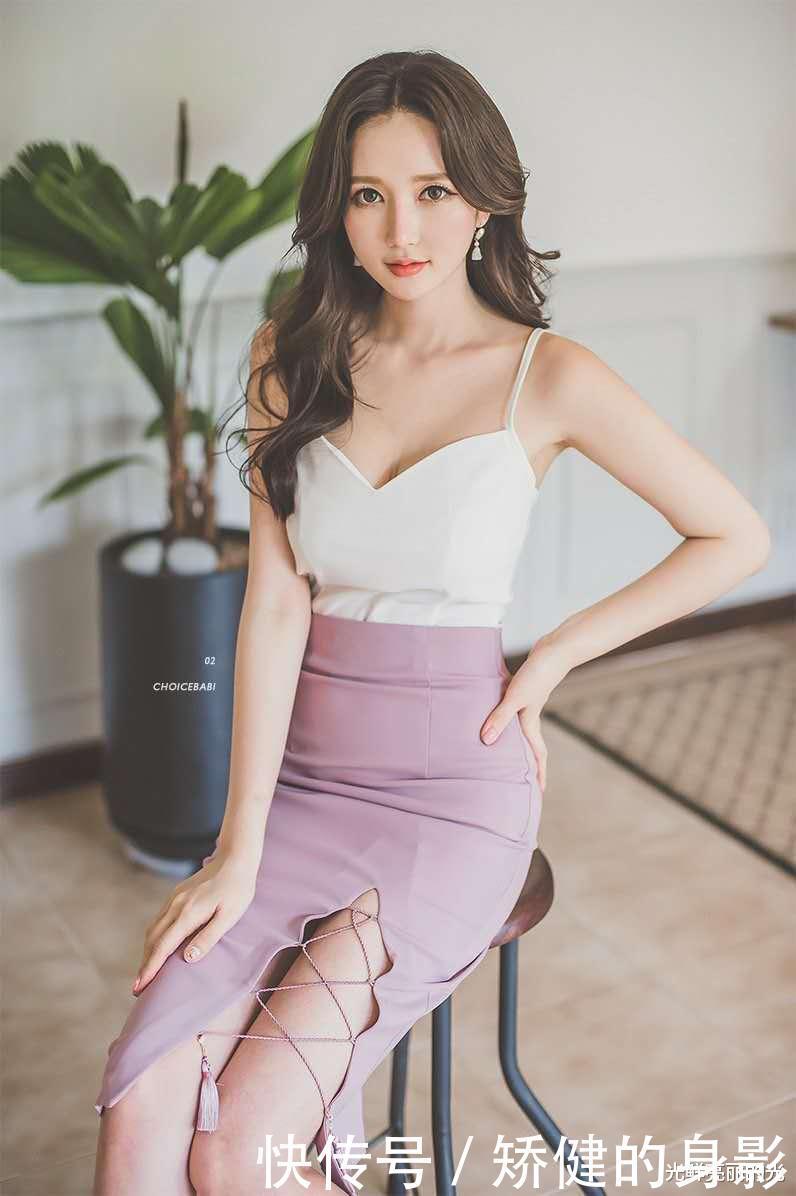 「逃不掉」一字“半身裙”,逃不掉的优雅,逃不掉的迷人