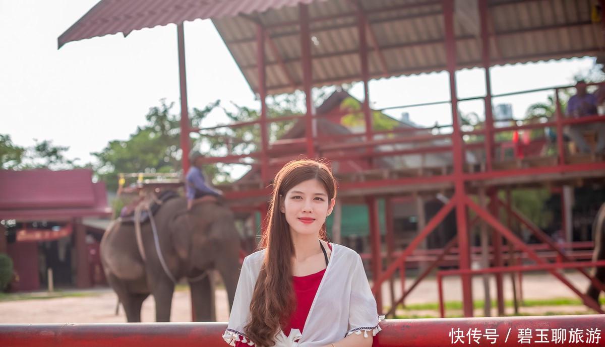 小伙找了个女友是导游,恋爱后苦不堪言,最后终于说出实情!