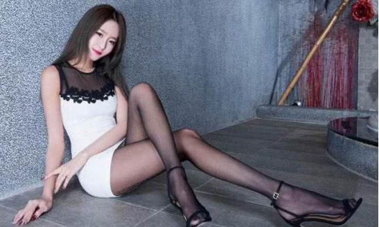 原来丝袜有这么多用处，难怪那么多小姐姐喜欢穿丝袜！