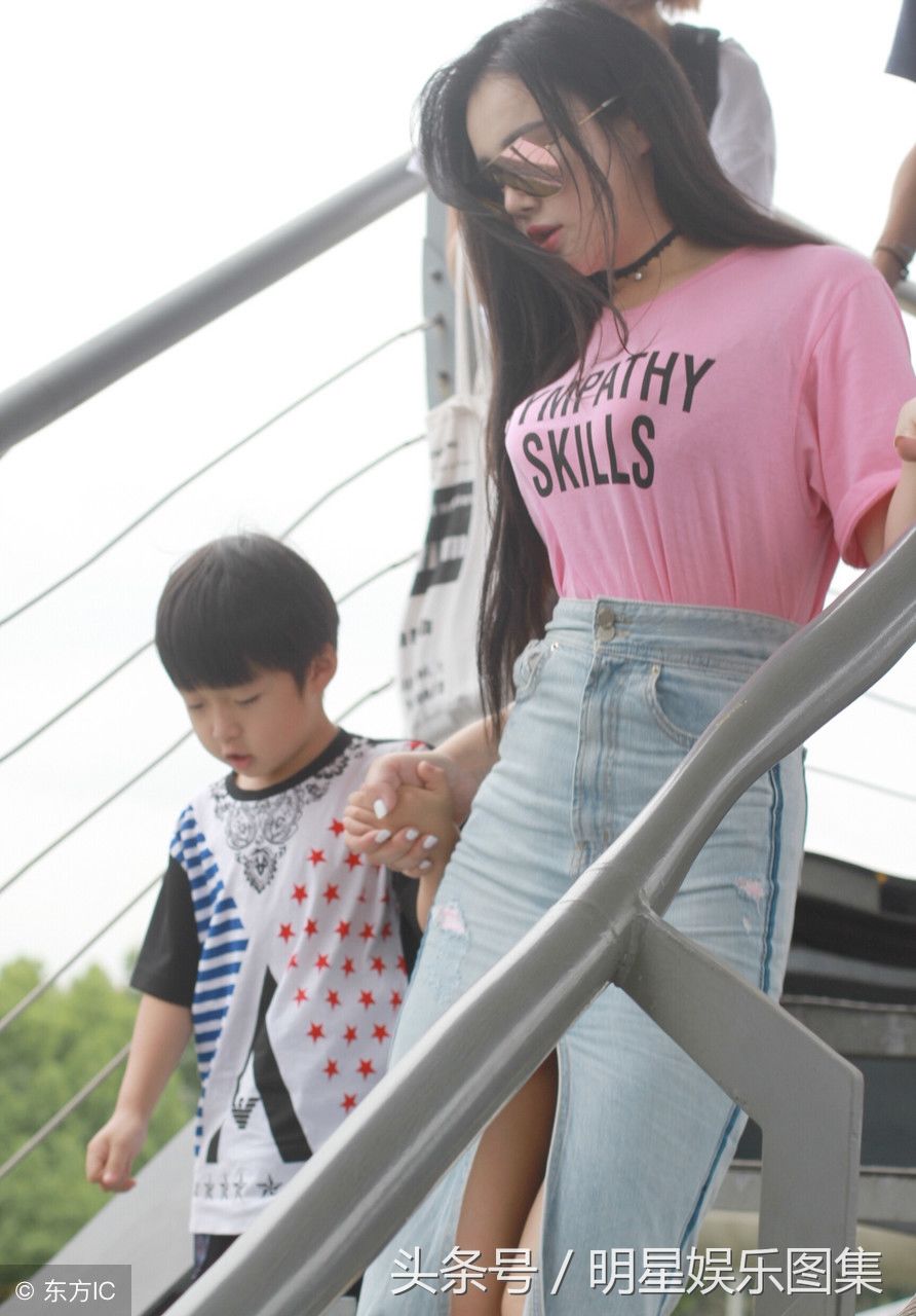 都说一胖毁所有，可有一人例外，网友:冉莹颖越胖越美丽啊