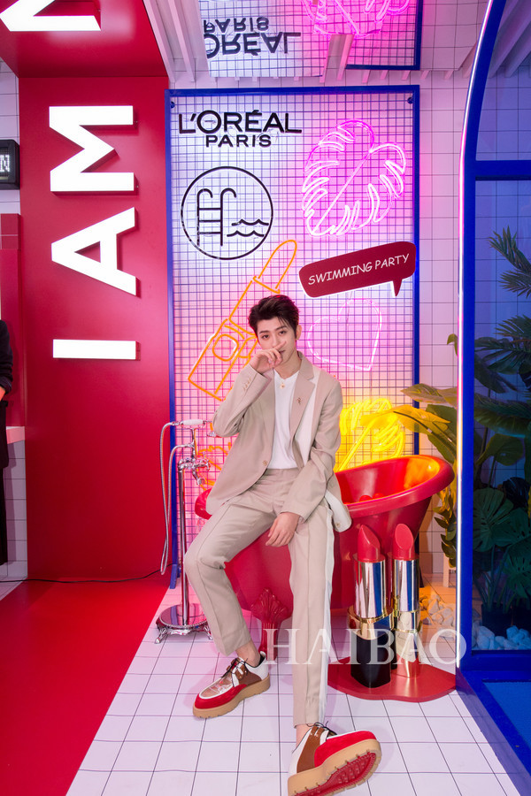 巴黎欧莱雅携手蔡徐坤发布红胖子气垫！