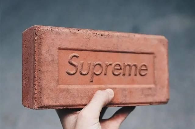  『联名』Supreme的初春潮流单品 钱夹还hold住吗