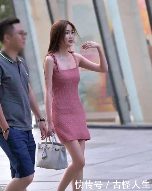 『 形象』有灵动美极了,时尚更显气质迷人,潮流美女丰姿冶丽