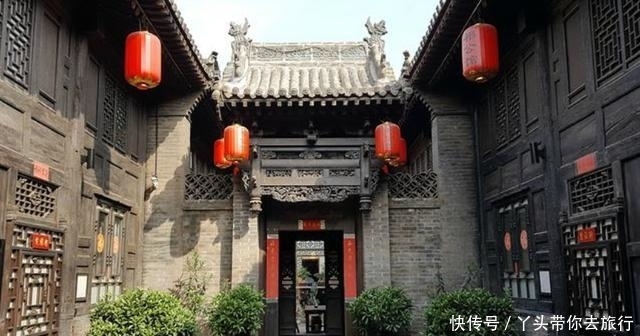 中国唯一私人拥有的古镇，老人当初花100万买来，如今已价值过亿