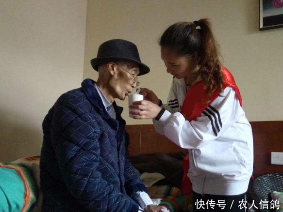  #老人#农村老人越来越多，养老是家庭养好，还是送养老院？