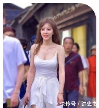 『系件』白色小吊带搭短裤,腰间系件披风,清新小仙女