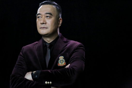 老戏骨王建新做客天津卫视《男人世界》