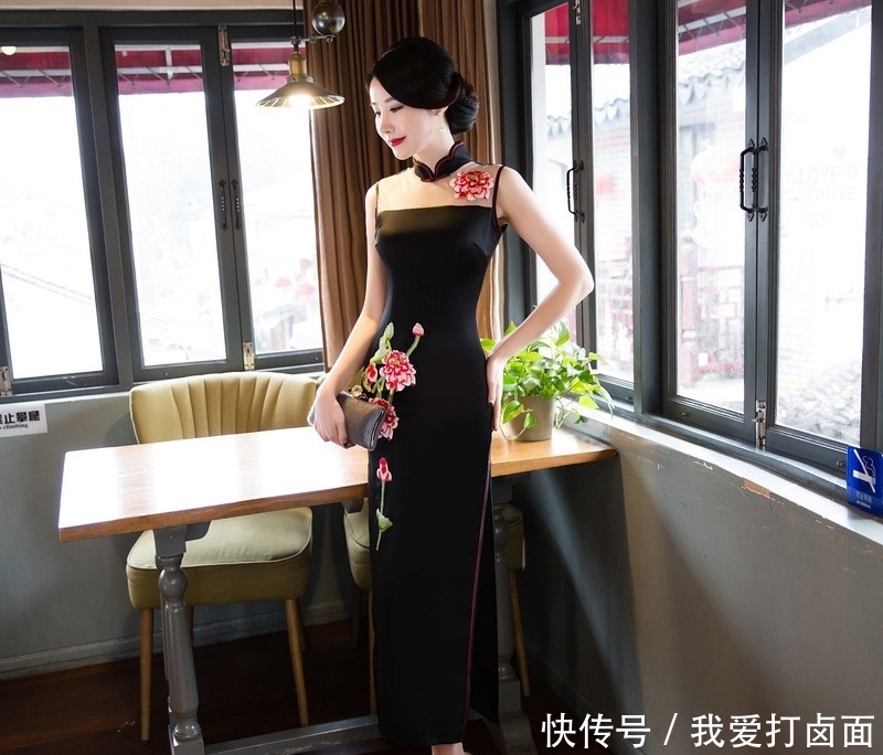 【堪称】可以提升气质的旗袍, 高跟鞋堪称她的完美搭档