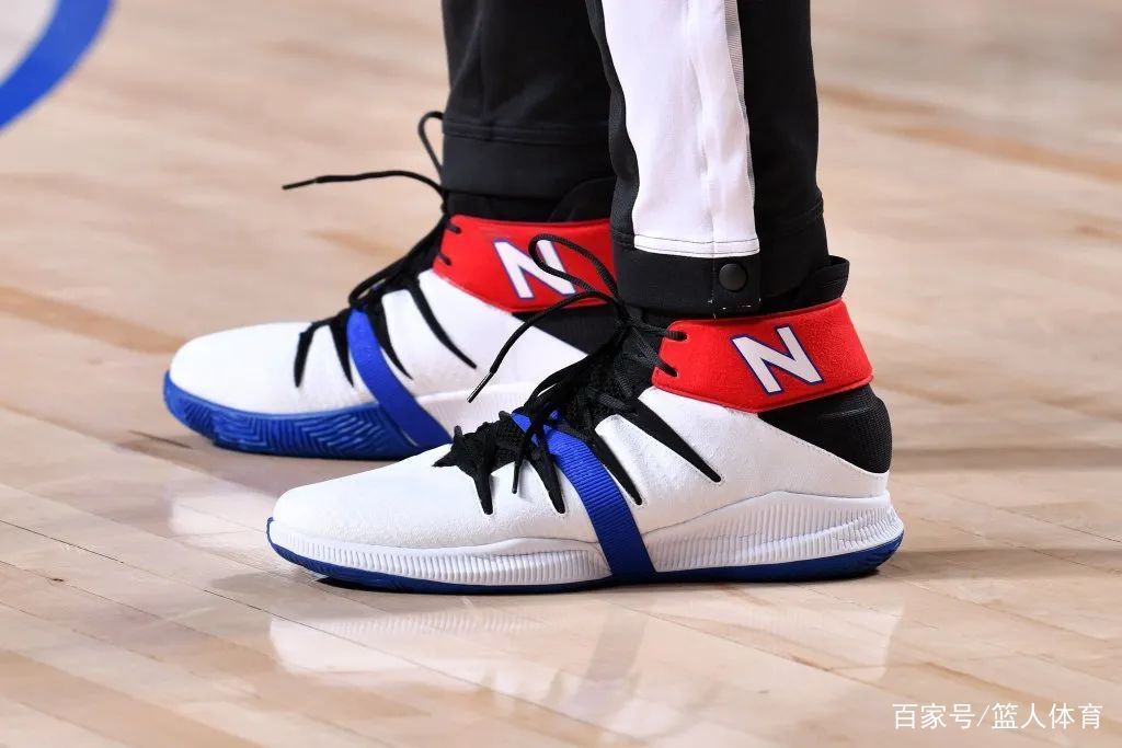  『球员』NBA球员上脚：伦纳德的NB篮球鞋，除了签名鞋还有低帮版！
