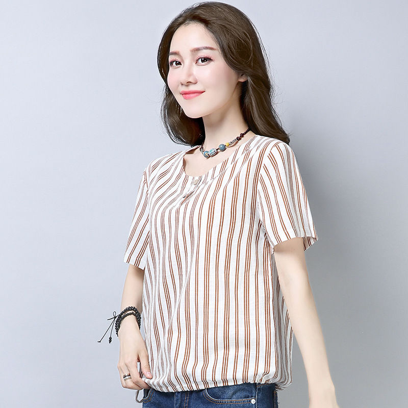 70后女人若不差钱，建议穿这小衫+棉麻裤，美的让男人挪不开眼