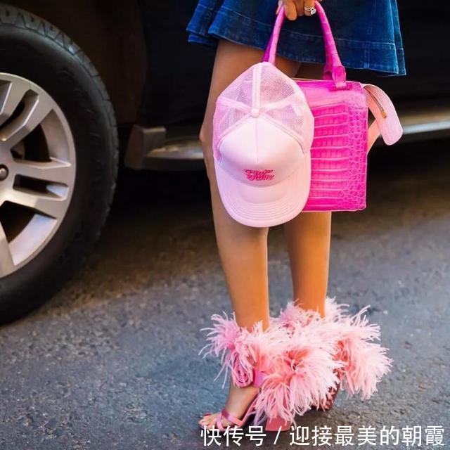  走向：流行色决定时尚走向，2020火爆的单色系收齐了吗